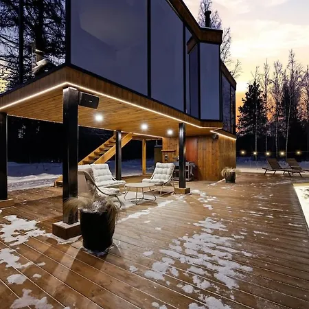 Ojasaaro Glass With Sauna & Hot Tub *