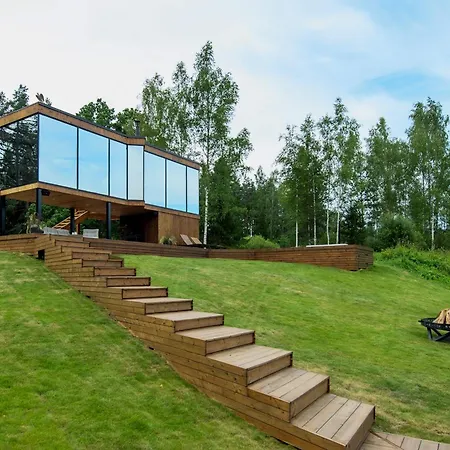 Ojasaaro Glass With Sauna & Hot Tub Villa *
