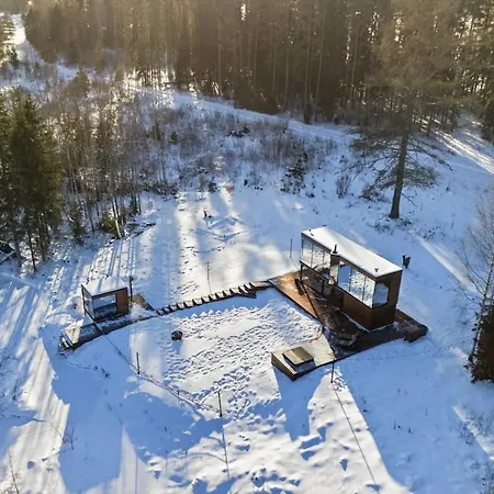 Ojasaaro Glass With Sauna & Hot Tub Villa Lueuetsepa